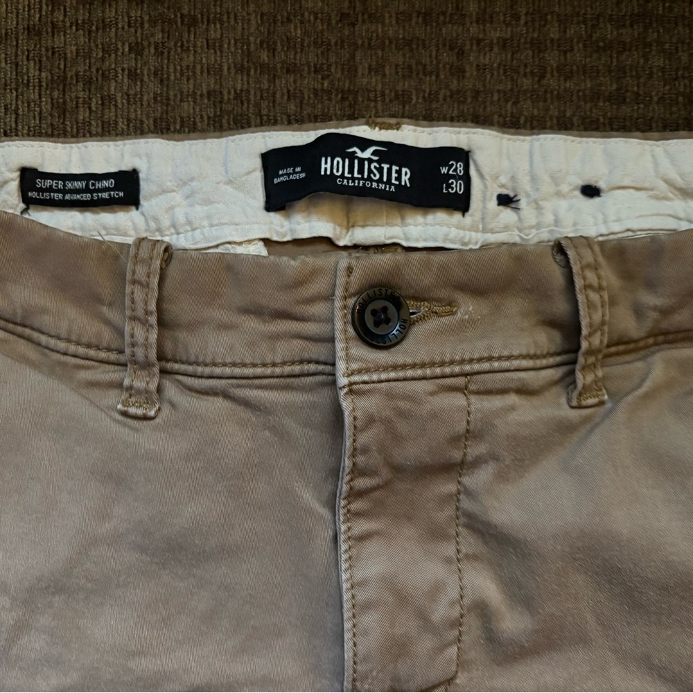 Hollister Men’s Super Skinny Chinos
